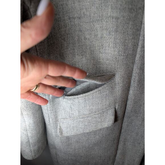 J.Crew Italian Stadium Cloth Wool Coat Gray Funnel Neck Pockets Winter Size 10 - Picture 4 of 10